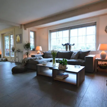 Luxury Bungalow In With Terrace * Bennekom