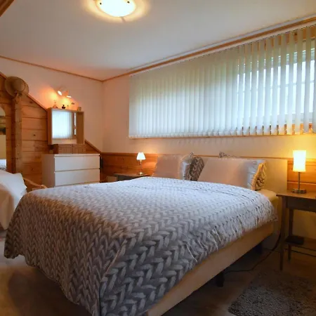 בית נופש Luxury Bungalow In With Terrace
